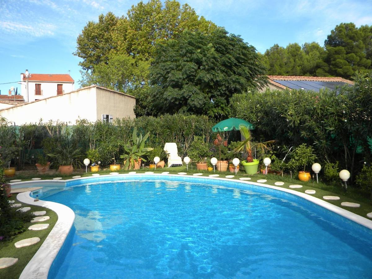 Chez Patrick Roujan Bed & Breakfast Dış mekan fotoğraf